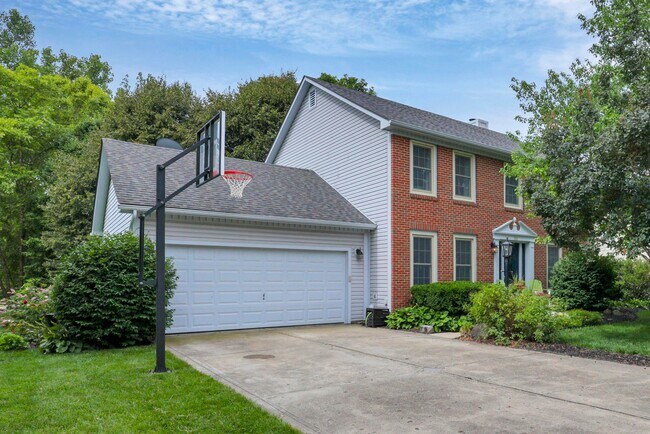 Photo - 155 MacKenzie Dr