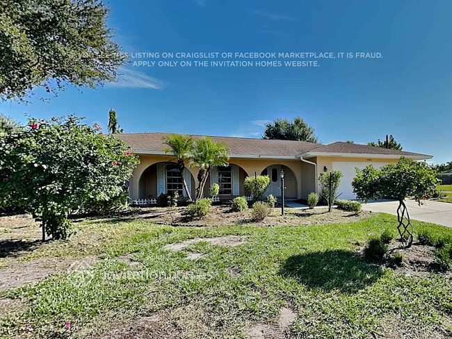 Building Photo - 3800 Pin Oaks St Rental