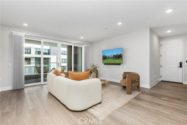 Photo - 16235 Dawn Wy