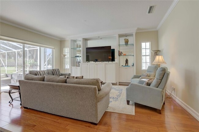 Photo - 236 Barbados Dr