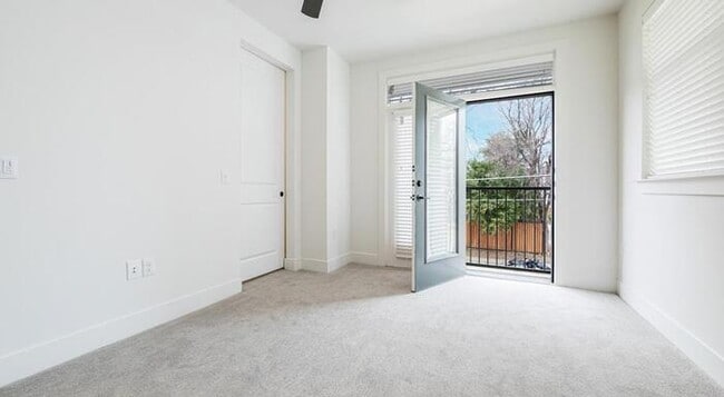 Photo - 5490 Denton Dr Cut Off Unit b1