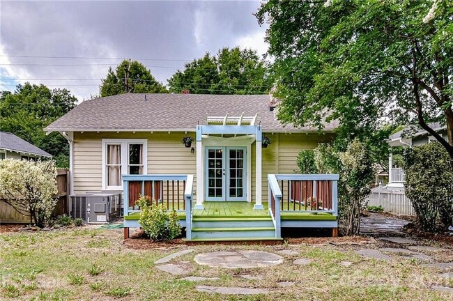 Photo - 404 W Park Ave