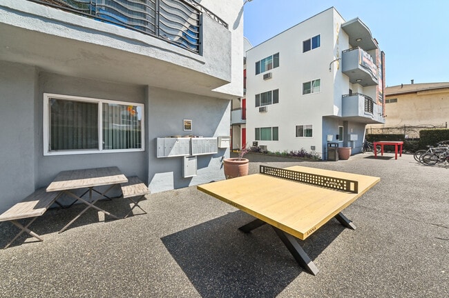 USC Student Housing - The Hive On Ellendale