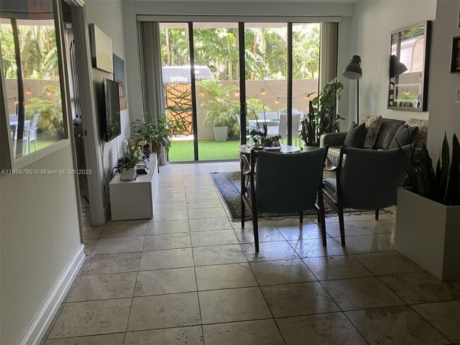 Building Photo - 151 Crandon Blvd Unit 128 Rental