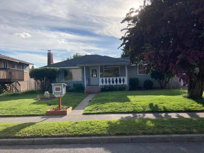 Photo - 2420 S Myrtle St