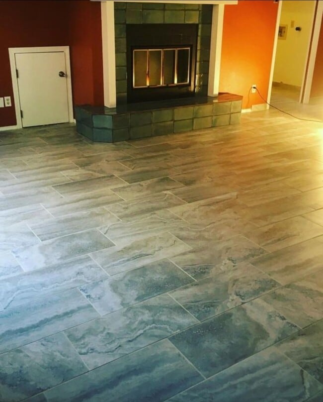 Photo - 5801 Lowell St NE Unidad 2B