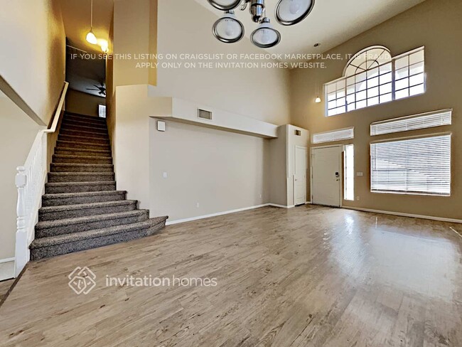 Photo - 274 Prudence Ct