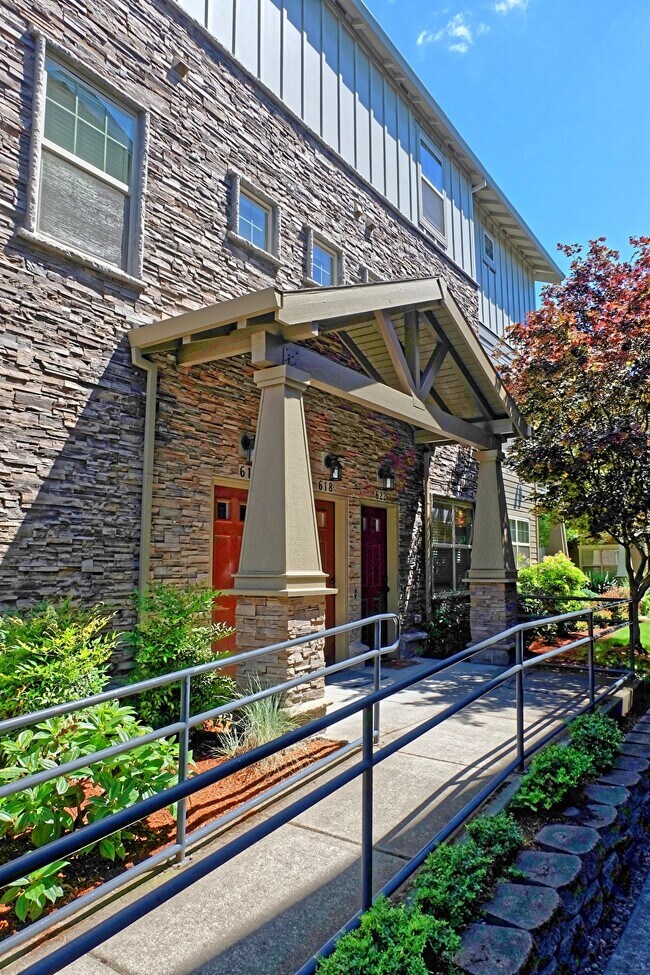 Photo - 618 NE Garswood Ln Unit 618