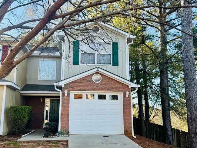 Photo - 111 W Briar Dr Townhome