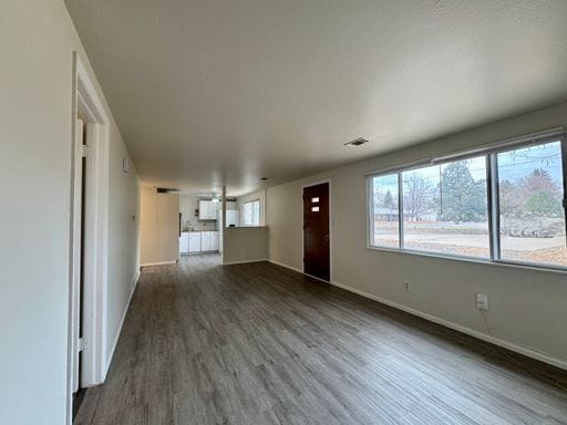 Building Photo - 2 bedroom 1 Bath In Longmont Available NOW! Unit 3