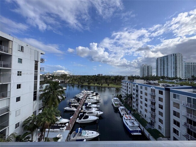 Photo - 1700 NW N River Dr Condo Unit 801