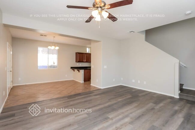 Photo - 864 E Devon Rd