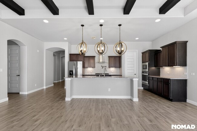 Photo - 4001 Windy Rd NE