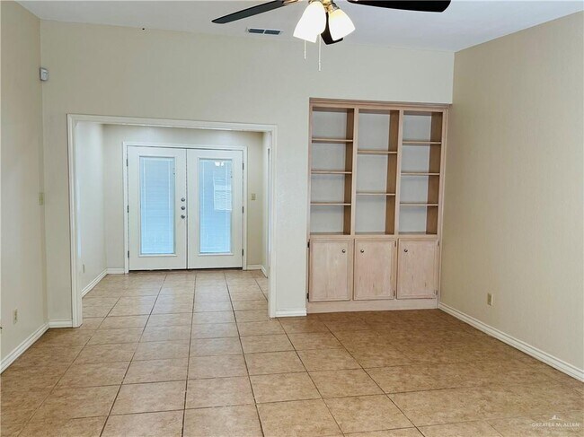 Photo - 717 Nightingale Ave Apartamento Unidad 2