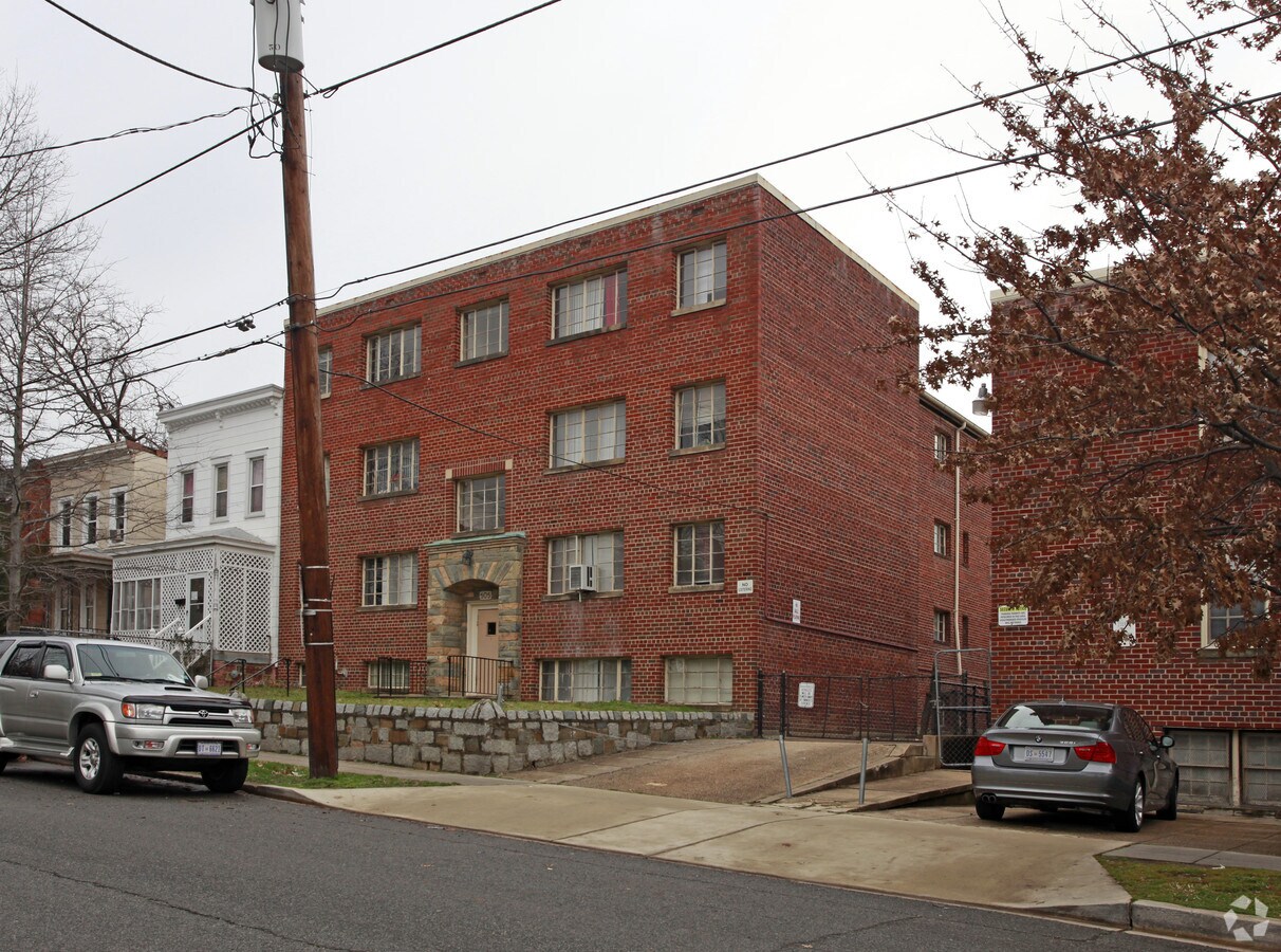 Photo - 505 Jefferson St NW Apartments
