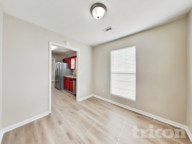 Photo - 265 Whistle Way