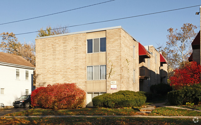 Building Photo - 425-503 Hill St Rental