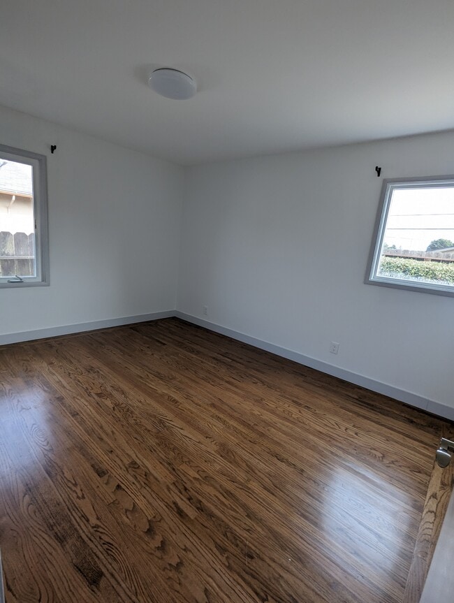 Photo - 2531 Eucalyptus Way