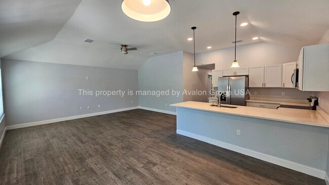 Photo - 1978 Solomon St