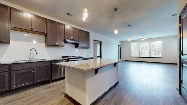Bedford Village - Bedford Village Apartments