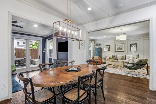 Photo - 27 Cedarwing Ln