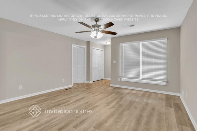 Photo - 954 Pine Roc Way