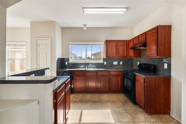 Photo - 1623 Royal Chase Dr Casa