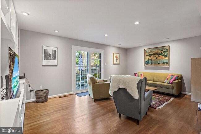 Photo - 1535 Candlewick Ct