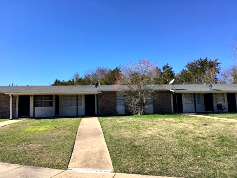 1, 2, 3 & 4 bedrooms - Uniontown