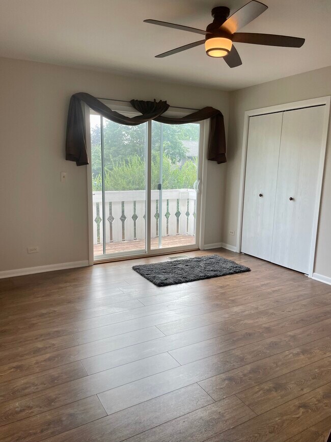 Brandy Drive Apartments Townhomes for Rent Crystal Lake, IL