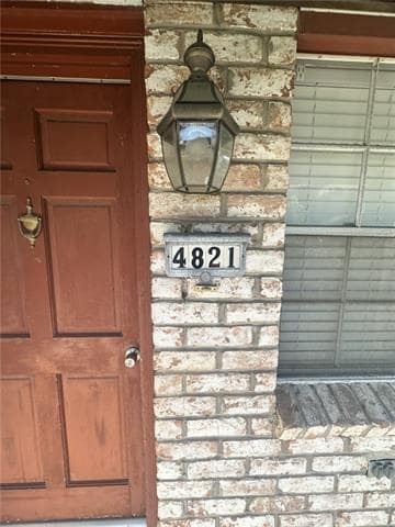 Photo - 4821 Zenith St