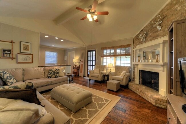 Photo - 14026 St Marys Ln