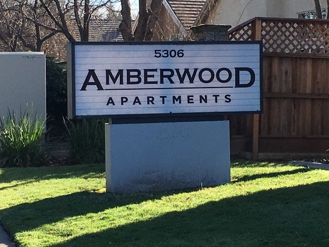 Amberwood Apartments - Amberwood Apartments