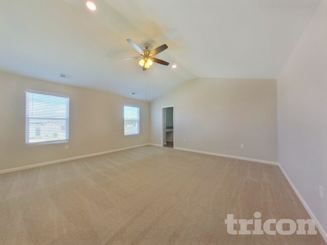 Photo - 286 Belcaro Dr