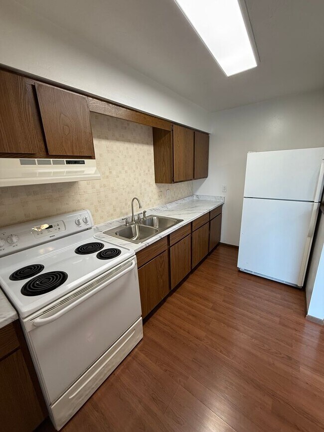 Photo - 8423 Colwyn Ct Unit #3