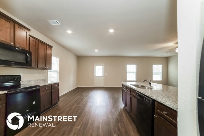 Photo - 334 Augusta Woods Dr