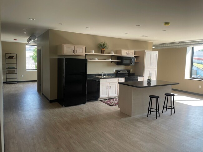 Photo - 302 Court St Unit 204