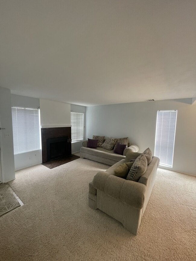 Photo - Condo in Stallion Springs!