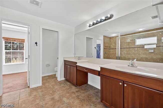 Photo - 2858 Via Campania St