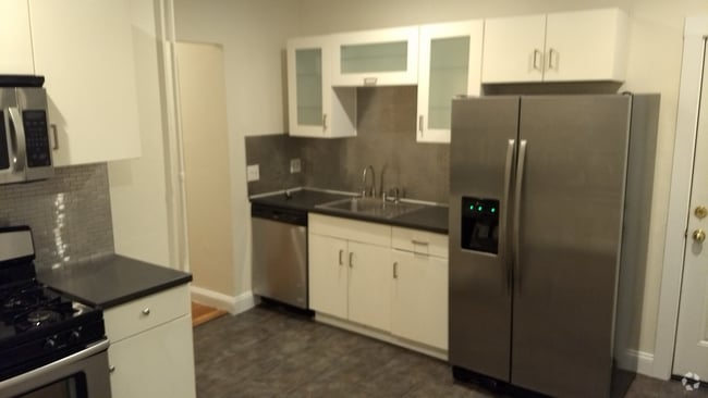 Building Photo - 108 Hyde Park Ave Unit 1 Rental
