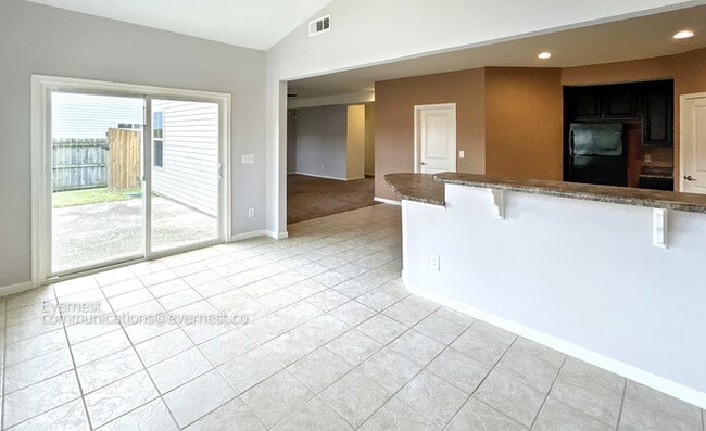 Photo - 1054 Countess Ln