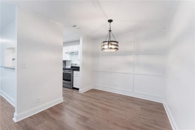 Photo - 103 Warm Springs Cir
