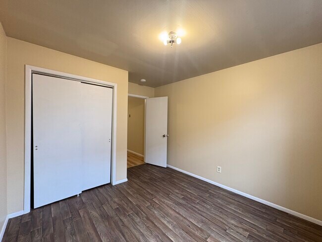 483 Ave A 5 - 485 Avenue A Unit 5