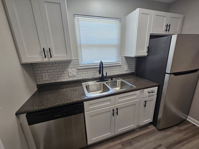 1510 Arthur Ave Unit 1510 Arthur Ave, Unit B