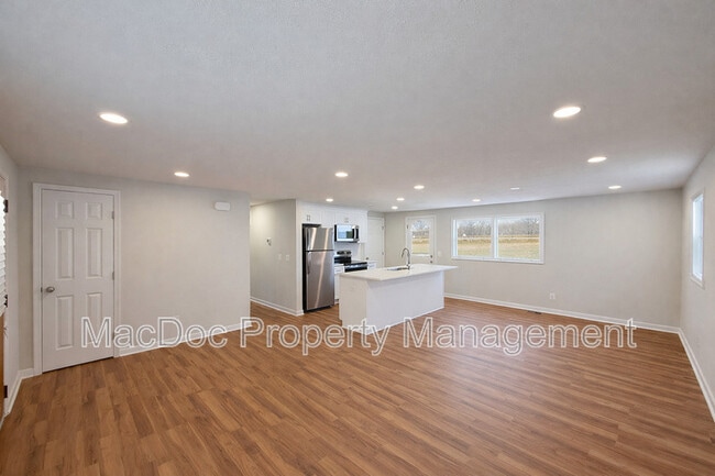 Photo - 13428 Ladysmith Rd