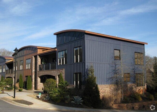 Building Photo - Urban Lofts Condos