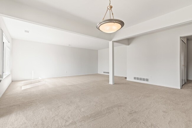 Photo - Legacy Place Apartments - Southfield, MI