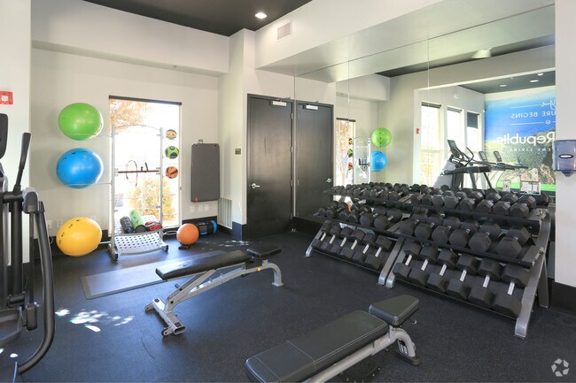 Fitness Center - The Republic