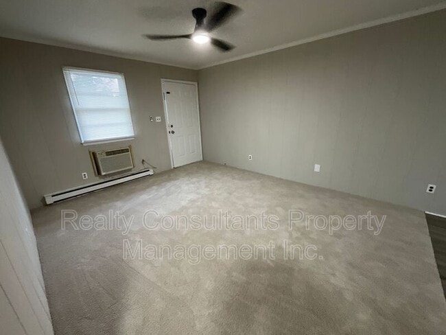 Photo - 115 Cox Ave