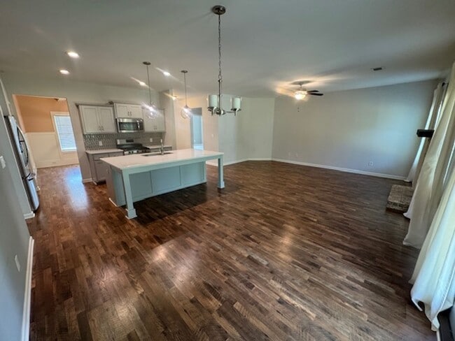 Photo - 261 Fenwick Farms Dr